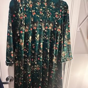 Green Floral Velvet Midi Dress